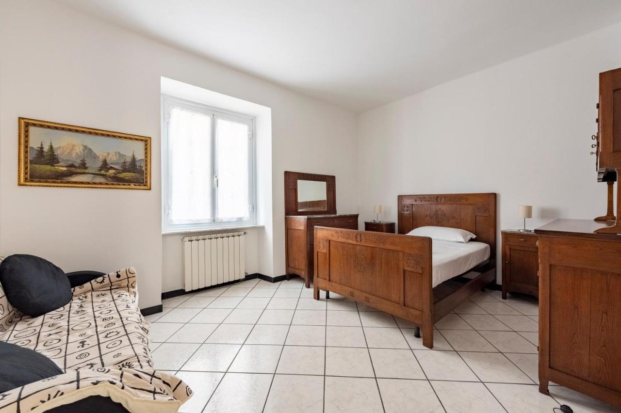 Joivy Cosy Flat With Parking In Кьявари Экстерьер фото