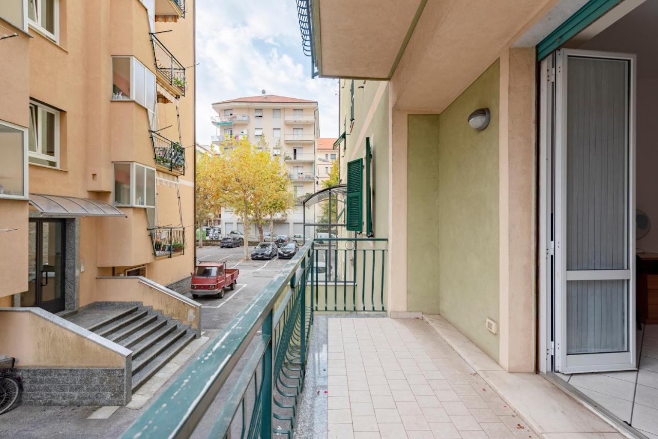 Joivy Cosy Flat With Parking In Кьявари Экстерьер фото