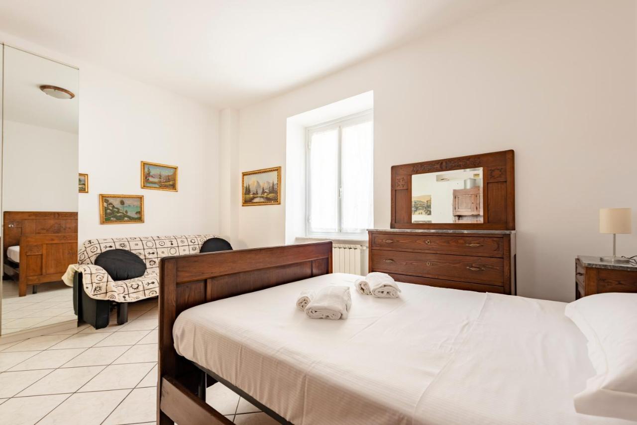 Joivy Cosy Flat With Parking In Кьявари Экстерьер фото