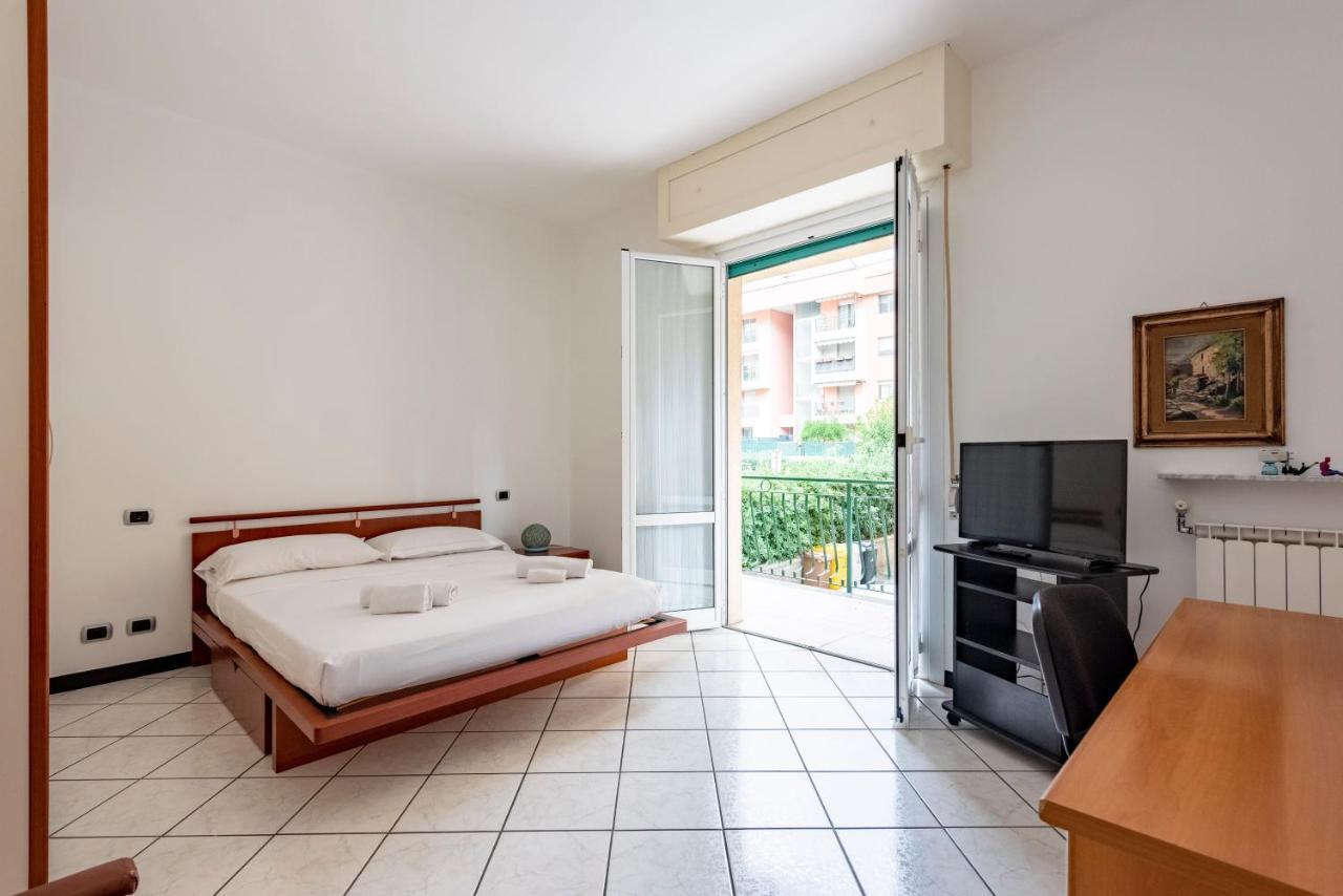 Joivy Cosy Flat With Parking In Кьявари Экстерьер фото